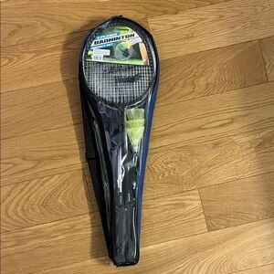 Badminton Racket x 4 with Shuttlecock Set
